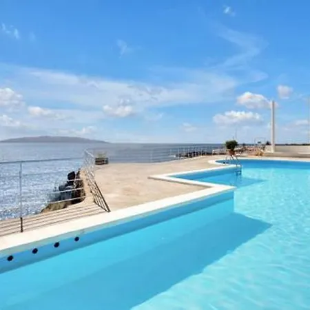 Apartment Costa Isora Frontline Con Piscina Puerto de Santiago (Tenerife)
