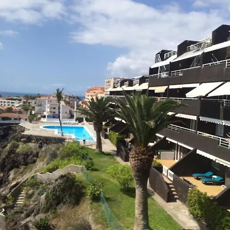 Costa Isora Frontline Con Piscina * Puerto de Santiago (Tenerife)