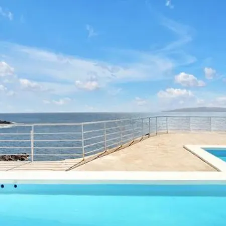 Costa Isora Frontline Con Piscina
